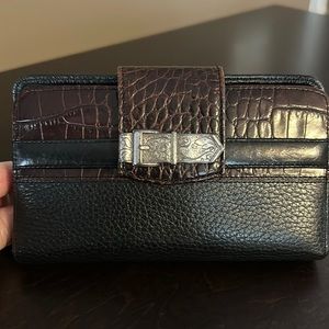 Brighton black and brown leather wallet